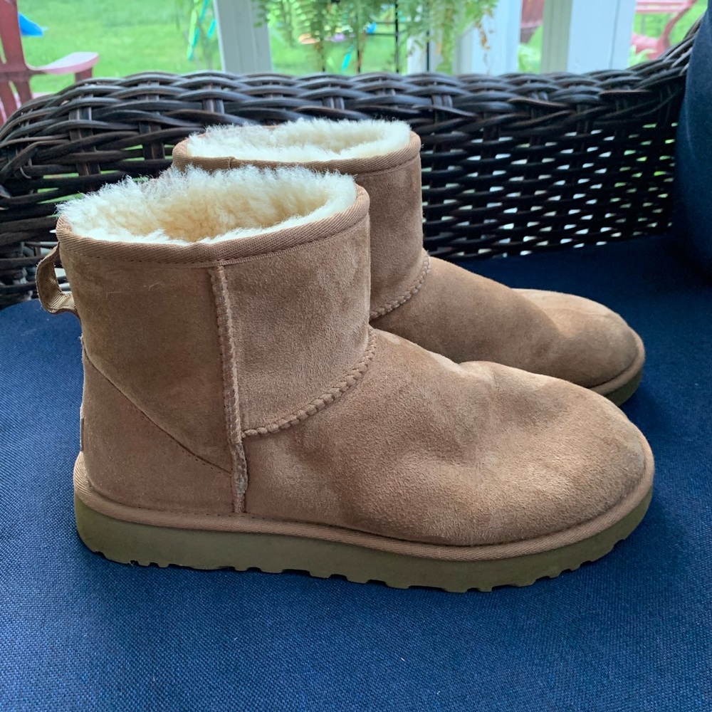 UGG Classic Mini II boots in chestnut